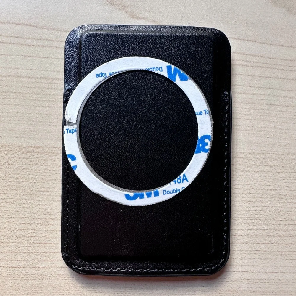 Moxyo Magnetic Wallet. Universal or Magsafe Compatible NEW